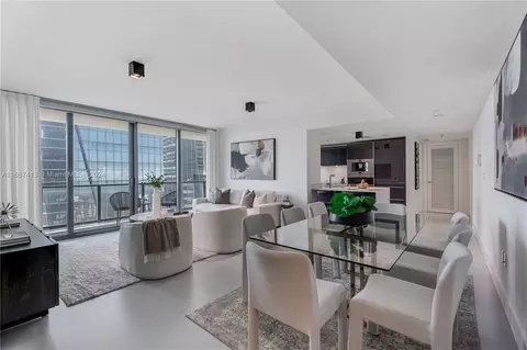 1451 Brickell Ave #1905, Miami, FL 33131