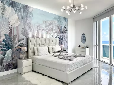 16001 Collins Ave #1906, Sunny Isles Beach, FL 33160