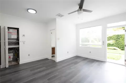822 Lenox Ave #2, Miami Beach, FL 33139
