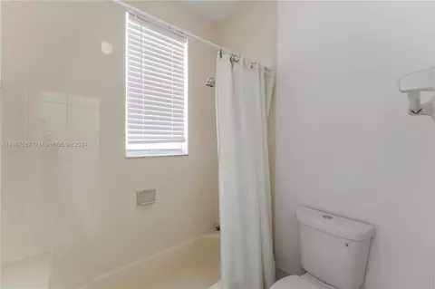 8197 W 36th Ave #3, Hialeah, FL 33018 photo 28