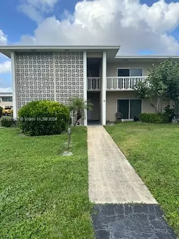 115 South Blvd #2A, Boynton Beach, FL 33435