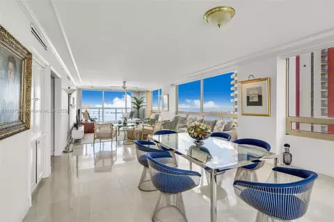 1541 Brickell Ave #A1901, Miami, FL 33129