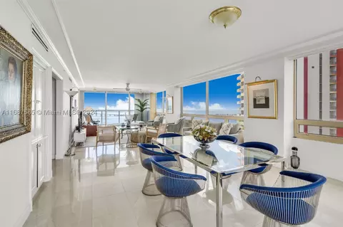 1541 Brickell Ave #A1901, Miami, FL 33129