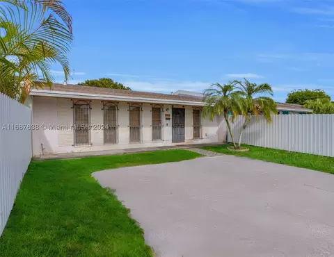 11421 SW 151st Ter, Miami, FL 33176
