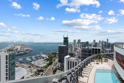851 NE 1st Ave #PH 5700, Miami, FL 33132