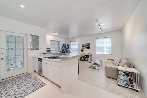 1755 Washington Ave #1D, Miami Beach, FL 33139