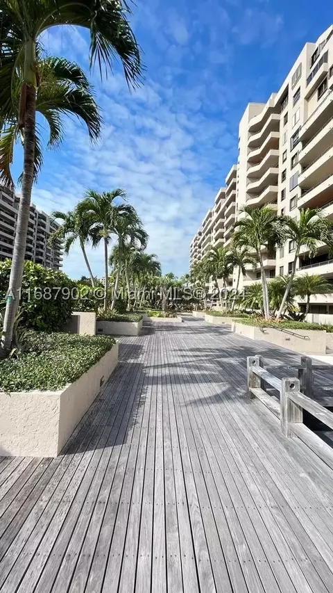101 Crandon Blvd #378, Miami, FL 33149