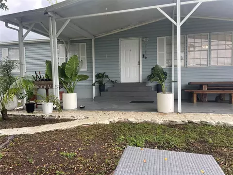 19800 SW 180 Ave UNIT 116, Miami, FL 33187