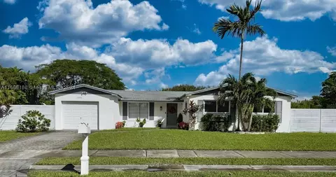 10341 SW 110th St, Miami, FL 33176