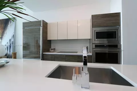 460 NE 28th St #504, Miami, FL 33137 photo 3