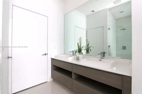 460 NE 28th St #504, Miami, FL 33137 photo 7