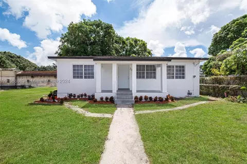 3352 NW 53rd St, Miami, FL 33142