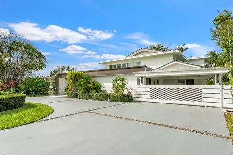 Exterior - 8900 Bay Dr, Surfside, FL 33154 photo 7 of 11