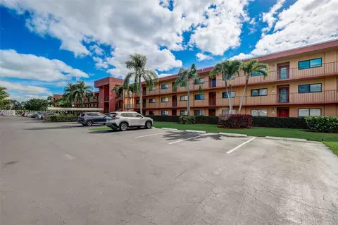 15074 Witney Rd #303, Delray Beach, FL 33484