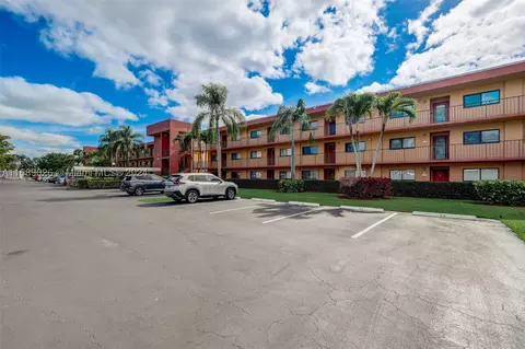 15074 Witney Rd #303, Delray Beach, FL 33484