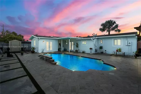 Other - 496 W 46th Pl, Hialeah, FL 33012 photo 5 of 8