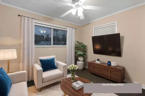 Other - 496 W 46th Pl, Hialeah, FL 33012 photo 7 of 8