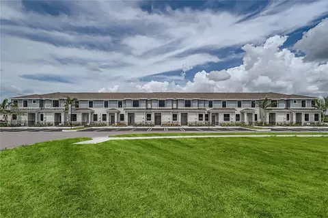 515 NE 13 St, Florida City, FL 33034