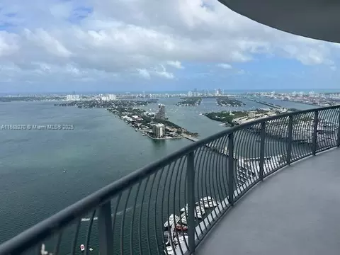 1750 N Bayshore Dr #5501, Miami, FL 33132