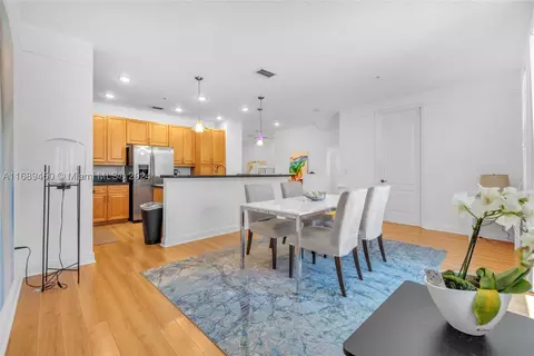 612 NW 38th Cir #612, Boca Raton, FL 33431