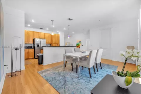 612 NW 38th Cir #612, Boca Raton, FL 33431