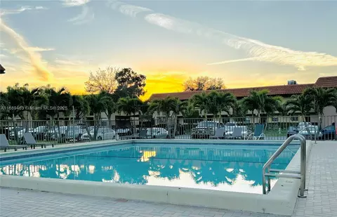 21890 Lake Forest Cir #201, Boca Raton, FL 33433