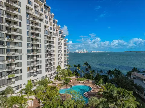 520 Brickell Key Dr #A705, Miami, FL 33131
