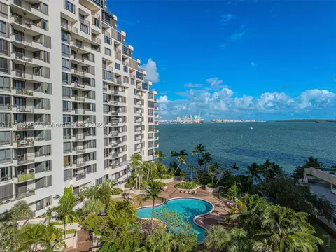 520 Brickell Key Dr #A705, Miami, FL 33131