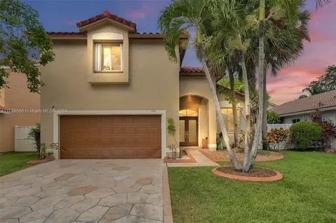 280 SW 178th Way, Pembroke Pines, FL 33029