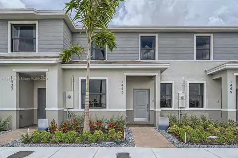 1211 NE 3rd Ave, Florida City, FL 33034