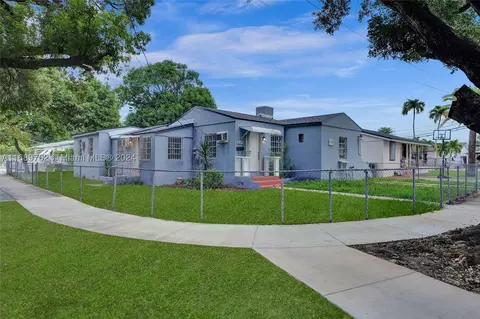 3199 SW 26th St, Miami, FL 33133