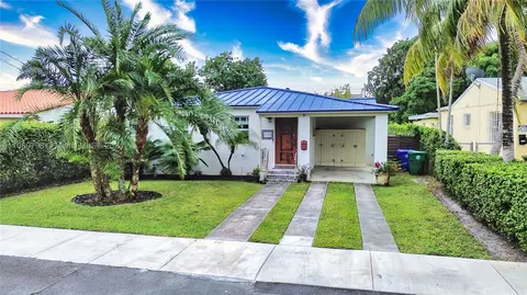 2110 SW 11th St, Miami, FL 33135
