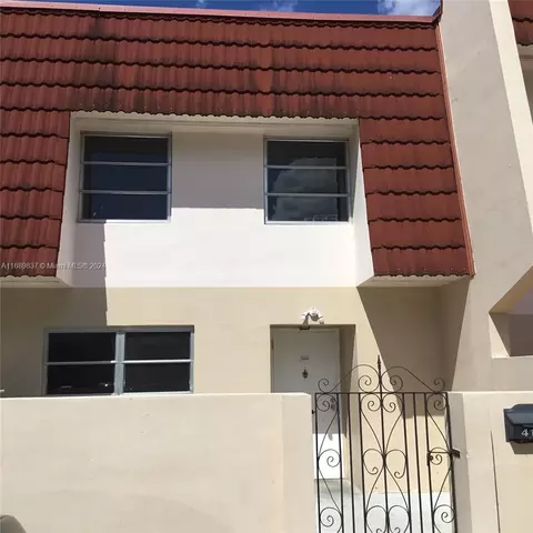 4136 Inverrary Dr #15C, Lauderhill, FL 33319