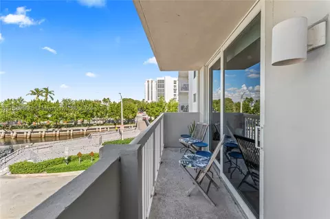 1670 Bay Rd #3E, Miami Beach, FL 33139
