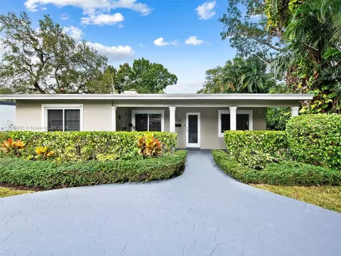 1733 SW 13th Ct, Fort Lauderdale, FL 33312