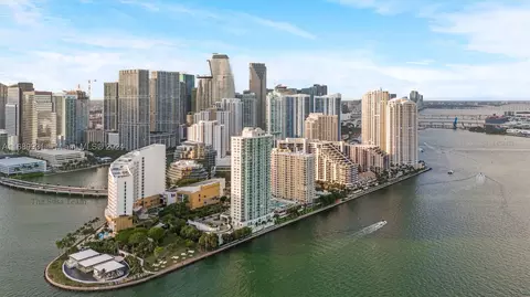 540 Brickell Key Dr #215, Miami, FL 33131