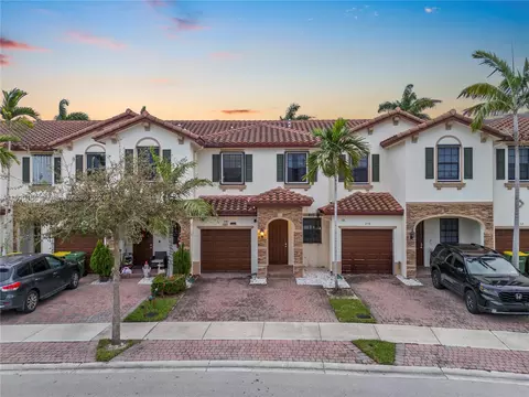 240 SE 33rd Ter #0, Homestead, FL 33033