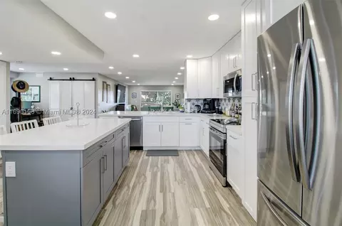 10217 NW 24th Pl #301, Sunrise, FL 33322