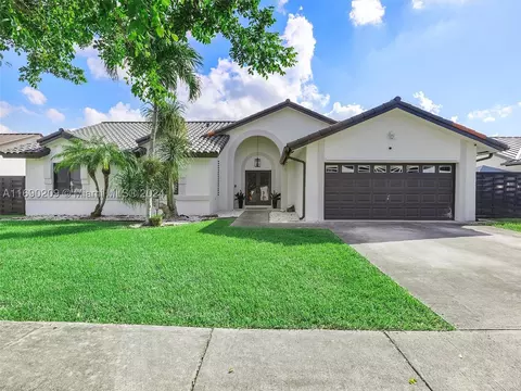 16581 SW 146th Ct, Miami, FL 33177