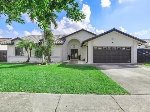 16581 SW 146th Ct, Miami, FL 33177