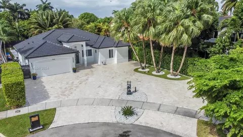 1920 SW 137th Pl, Miami, FL 33175