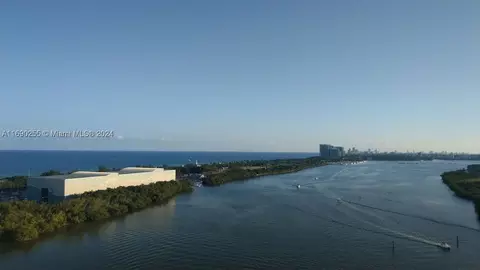 300 Bayview Dr #1208, Sunny Isles Beach, FL 33160