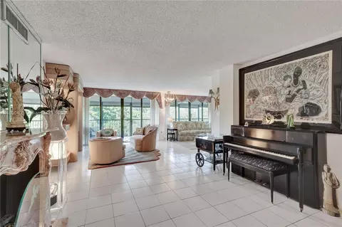 2812 N 46th Ave #G474, Hollywood, FL 33021