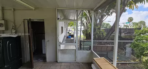 309 E 49th St, Hialeah, FL 33013 photo 20