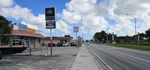 309 E 49th St, Hialeah, FL 33013 photo 4