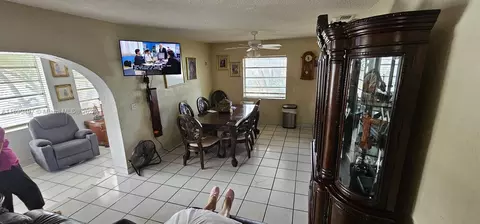 309 E 49th St, Hialeah, FL 33013 photo 13