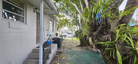 309 E 49th St, Hialeah, FL 33013 photo 21