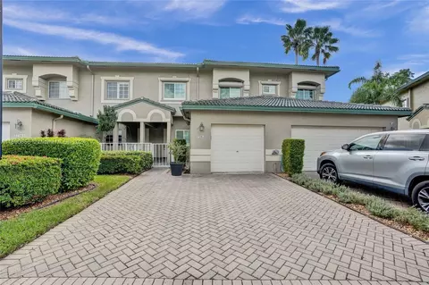 7983 W Exeter Blvd W #102, Tamarac, FL 33321