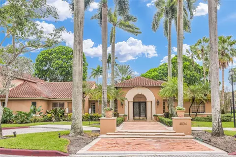 4844 N State Road 7 #2205, Coconut Creek, FL 33073
