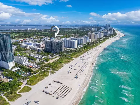 2201 Collins Ave #1010, Miami Beach, FL 33139